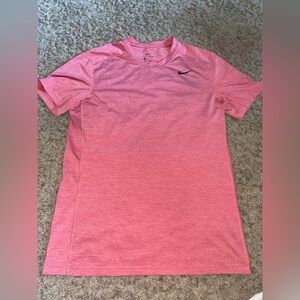 Nike dry fit t-shirt men’s size large red